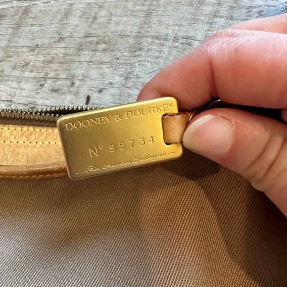 3 Vintage Dooney & Bourke Bags - Picture 11 of 11